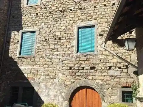 Rustico - Casale in vendita a Bagni di Lucca