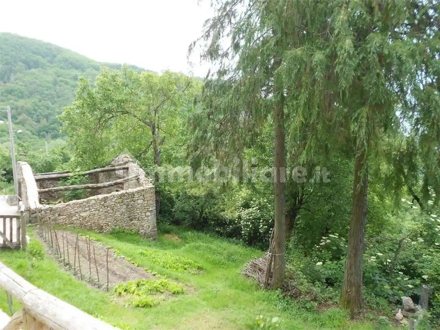 Rustico - Casale in vendita a Villa Collemandina
