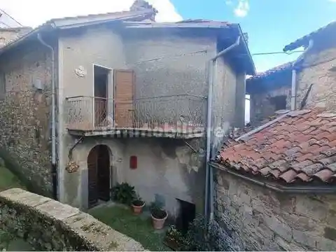 Villa in vendita a Castelnuovo di Garfagnana