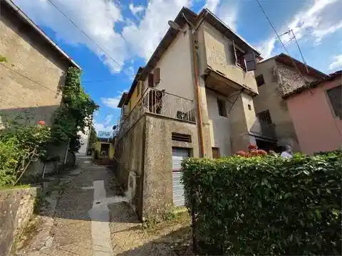Villa in vendita a Molazzana