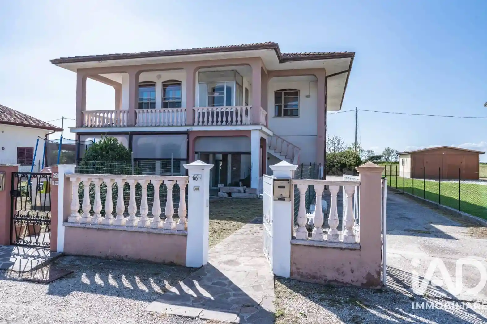 Villa in vendita a Riva del Po