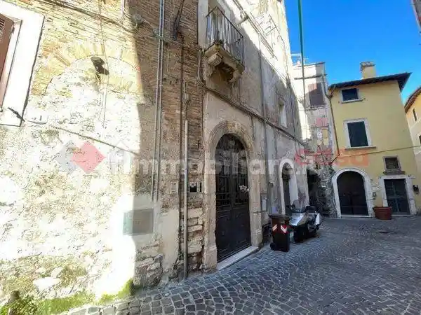 Appartamento in affitto a Tivoli