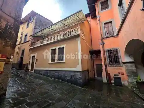Villa in vendita a Gallicano