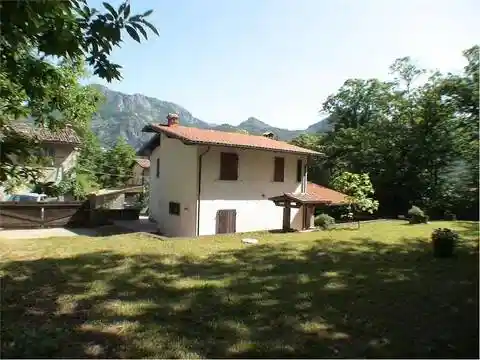 Rustico - Casale in vendita a Villa Collemandina