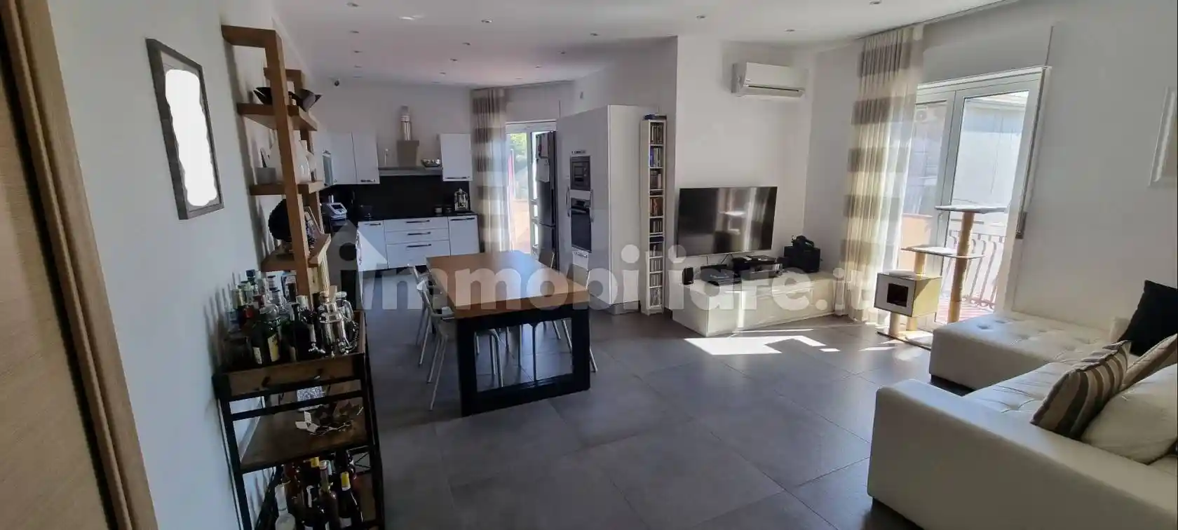 Appartamento in vendita a Sant'Agata li Battiati