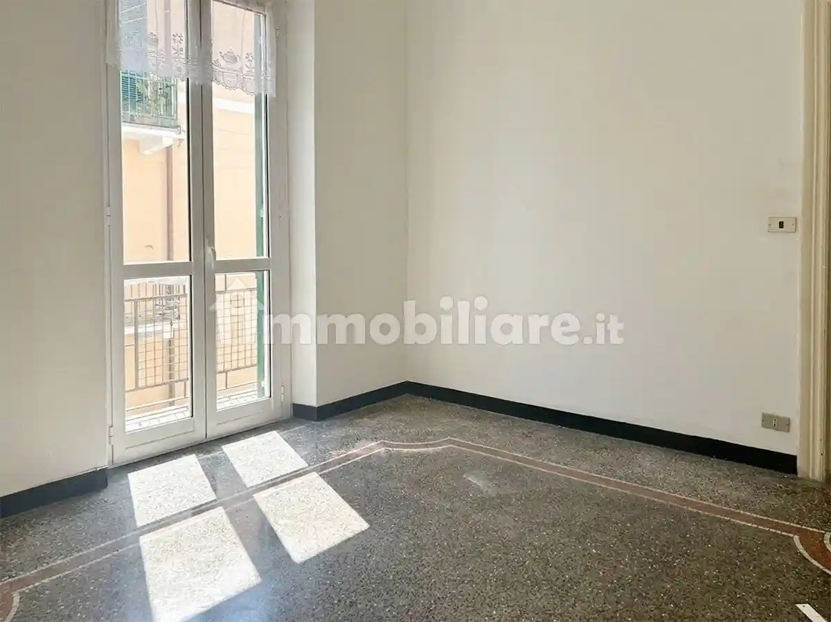 Appartamento in vendita a Savona