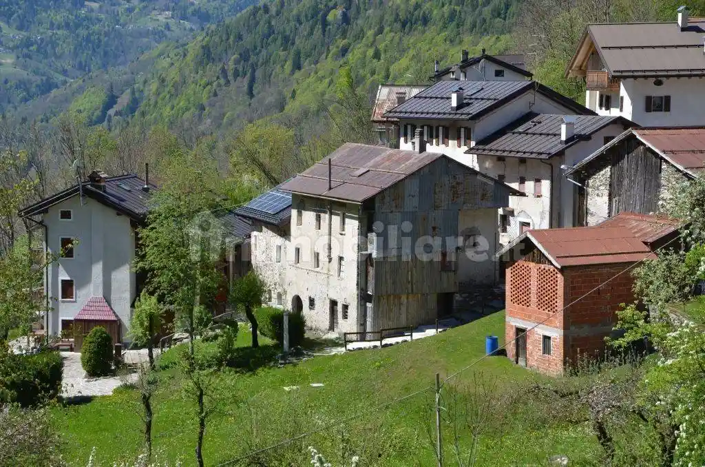 Casa indipendente in vendita a Gosaldo
