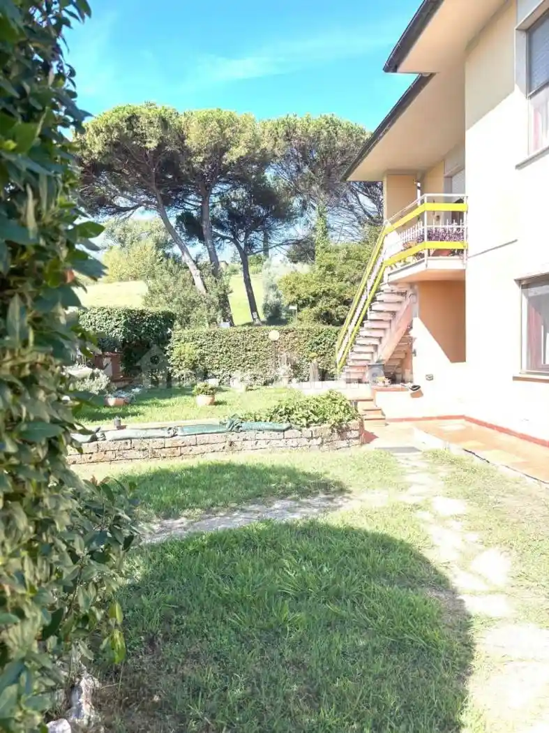Villa in vendita a Collesalvetti