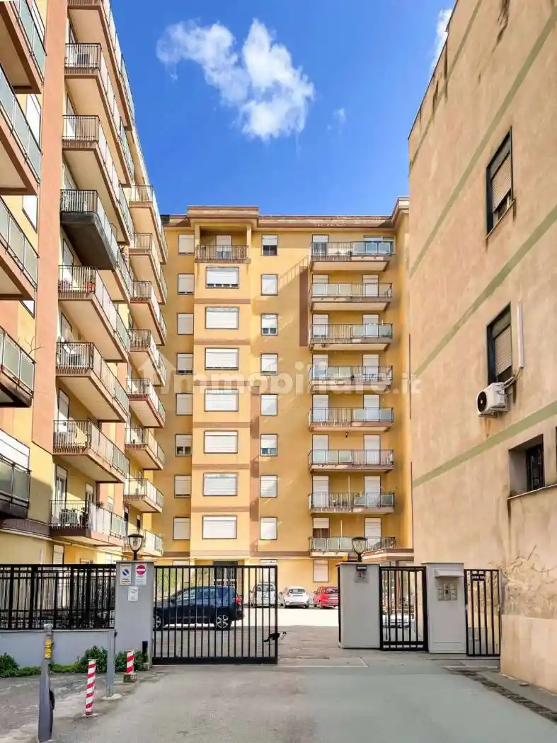 Appartamento in vendita a Palermo