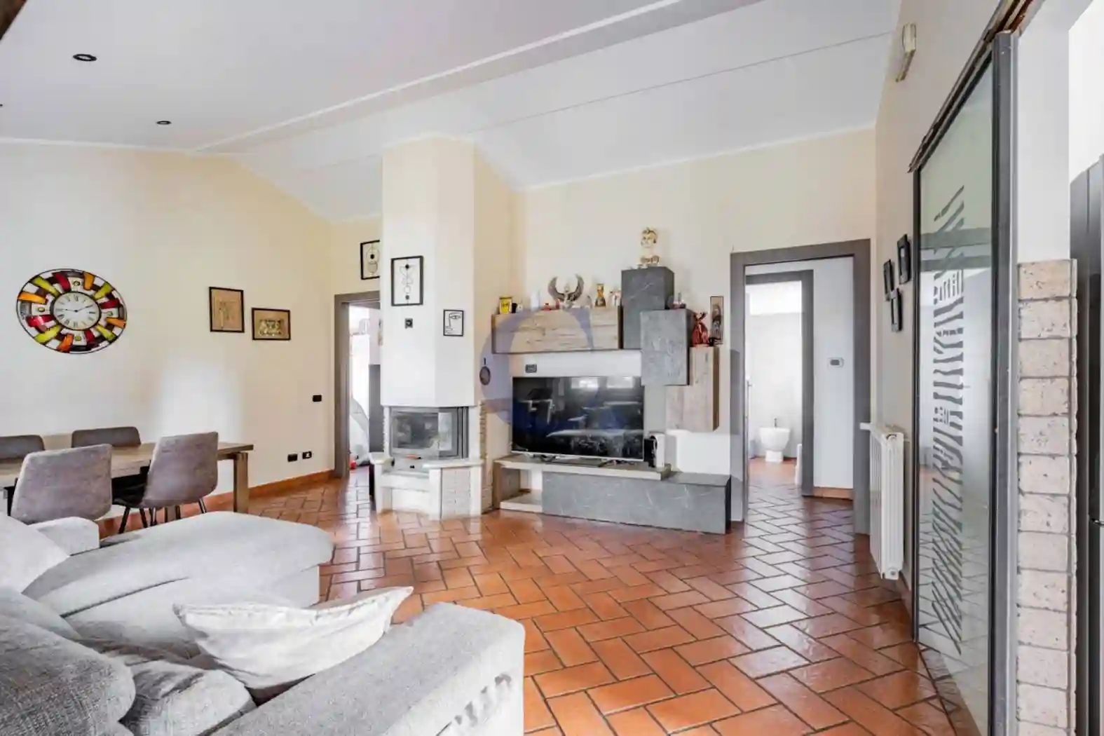 Villa - foto 2