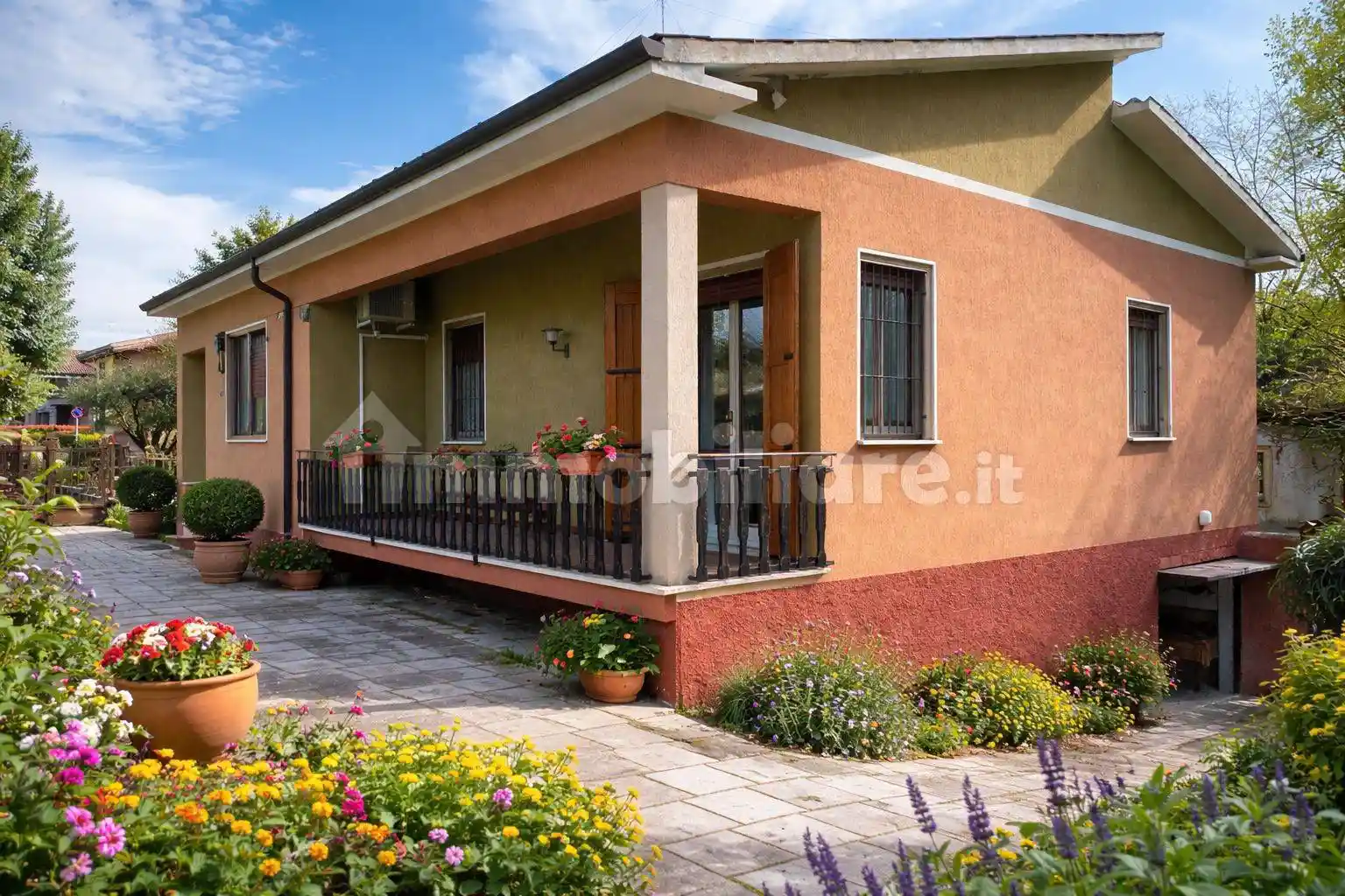 Villa in vendita a Valeggio sul Mincio