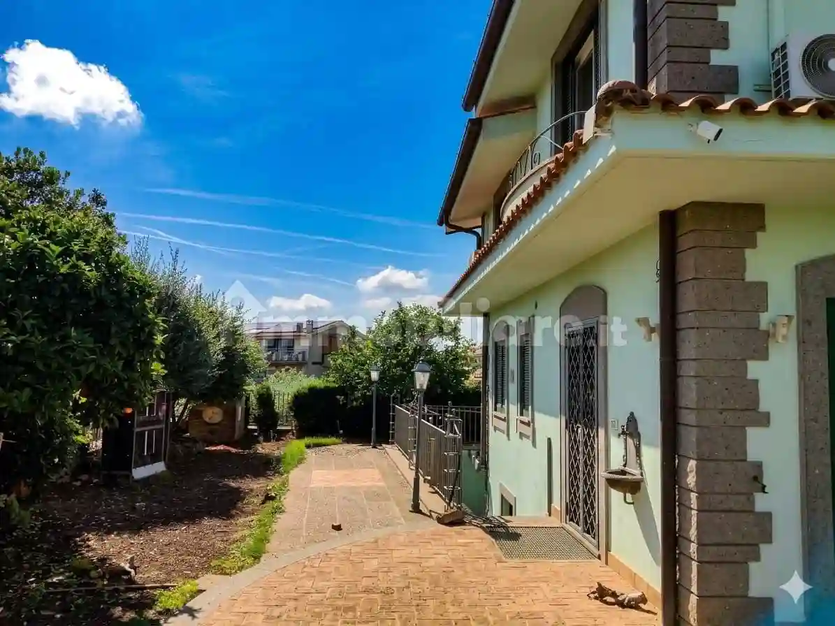 Villa - foto 3