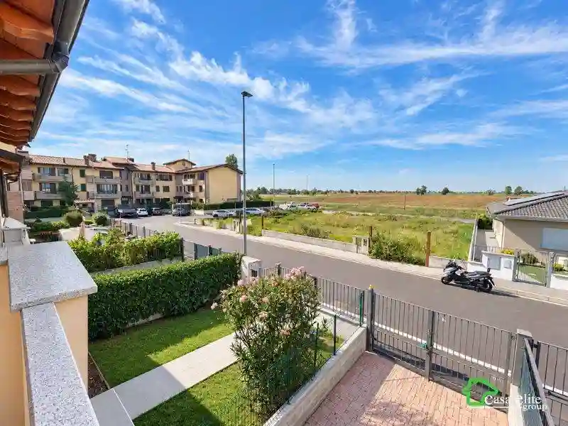 Villetta a schiera - foto 2