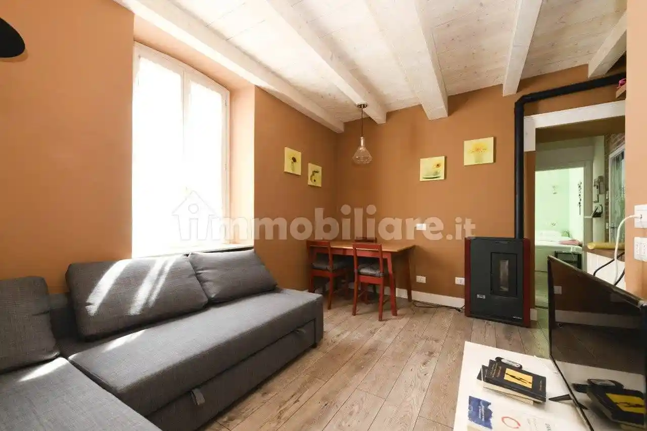 Appartamento in vendita a Gargnano