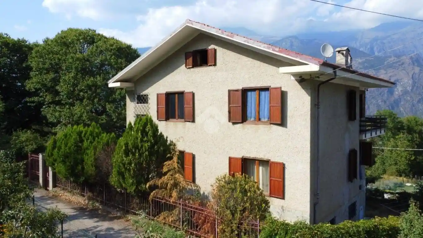 Villa in vendita a Meana di Susa