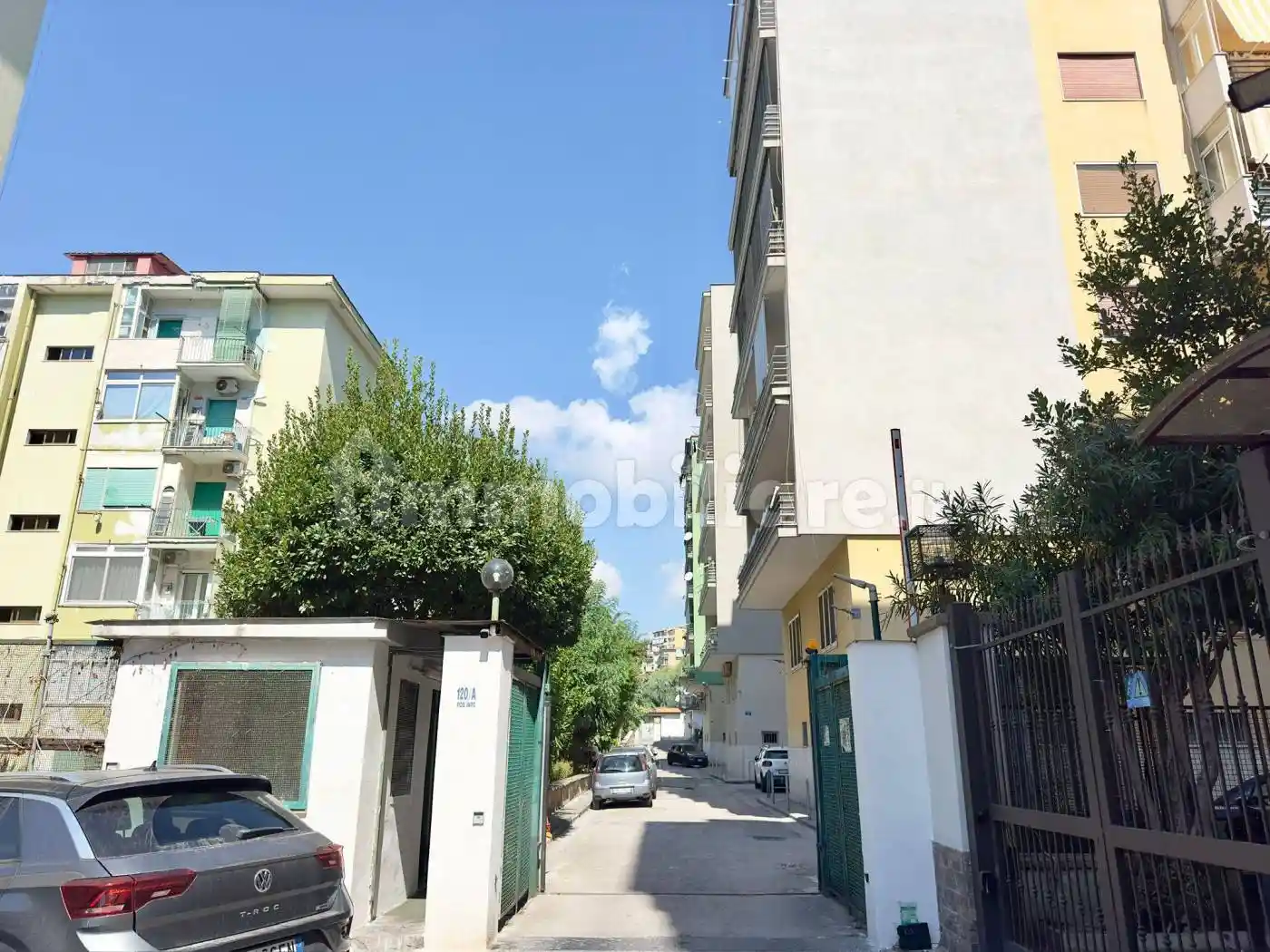 Appartamento in vendita a Napoli