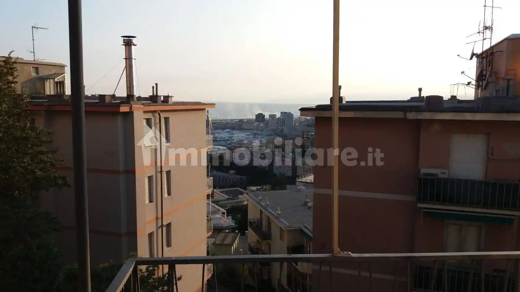 Appartamento in affitto a Genova