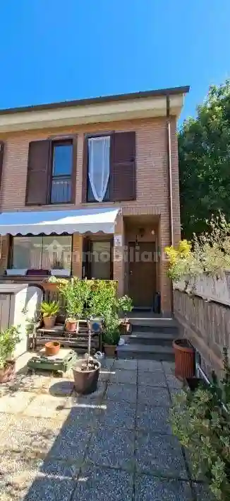 Villetta a schiera - foto 2