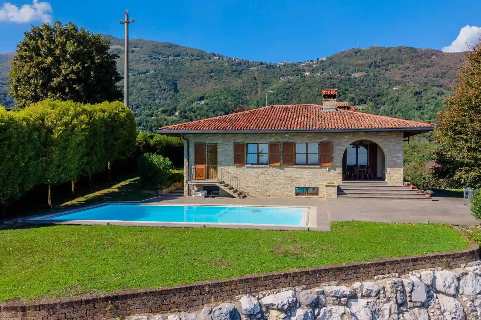 Villa - foto 2