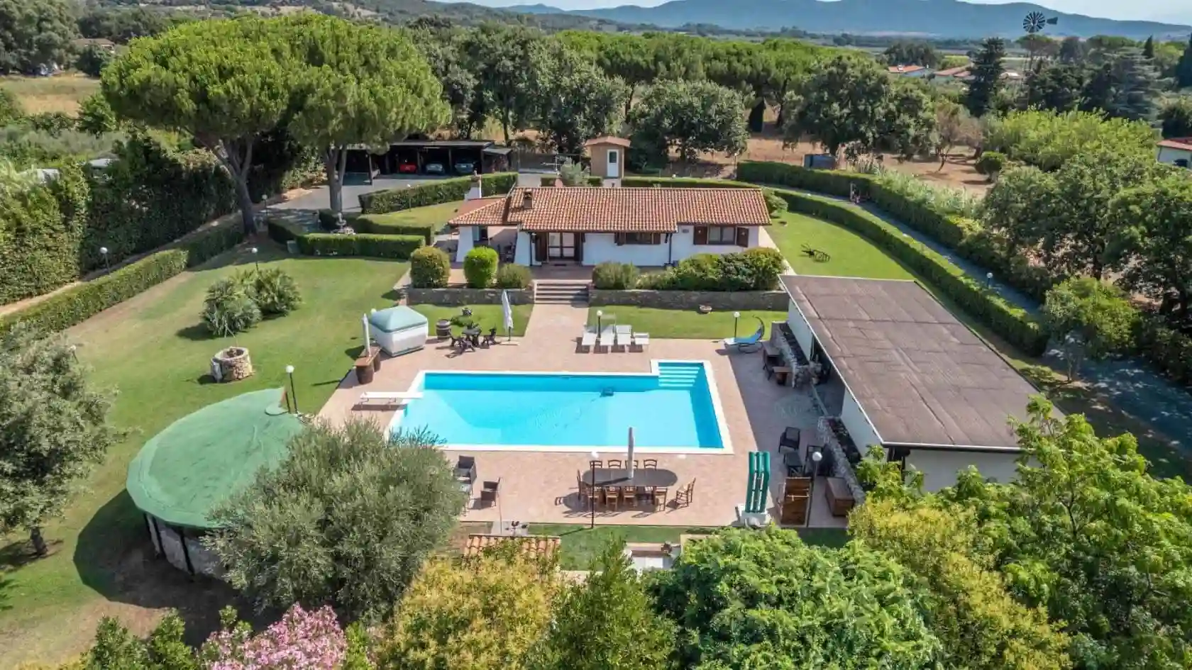 Villa - foto 2