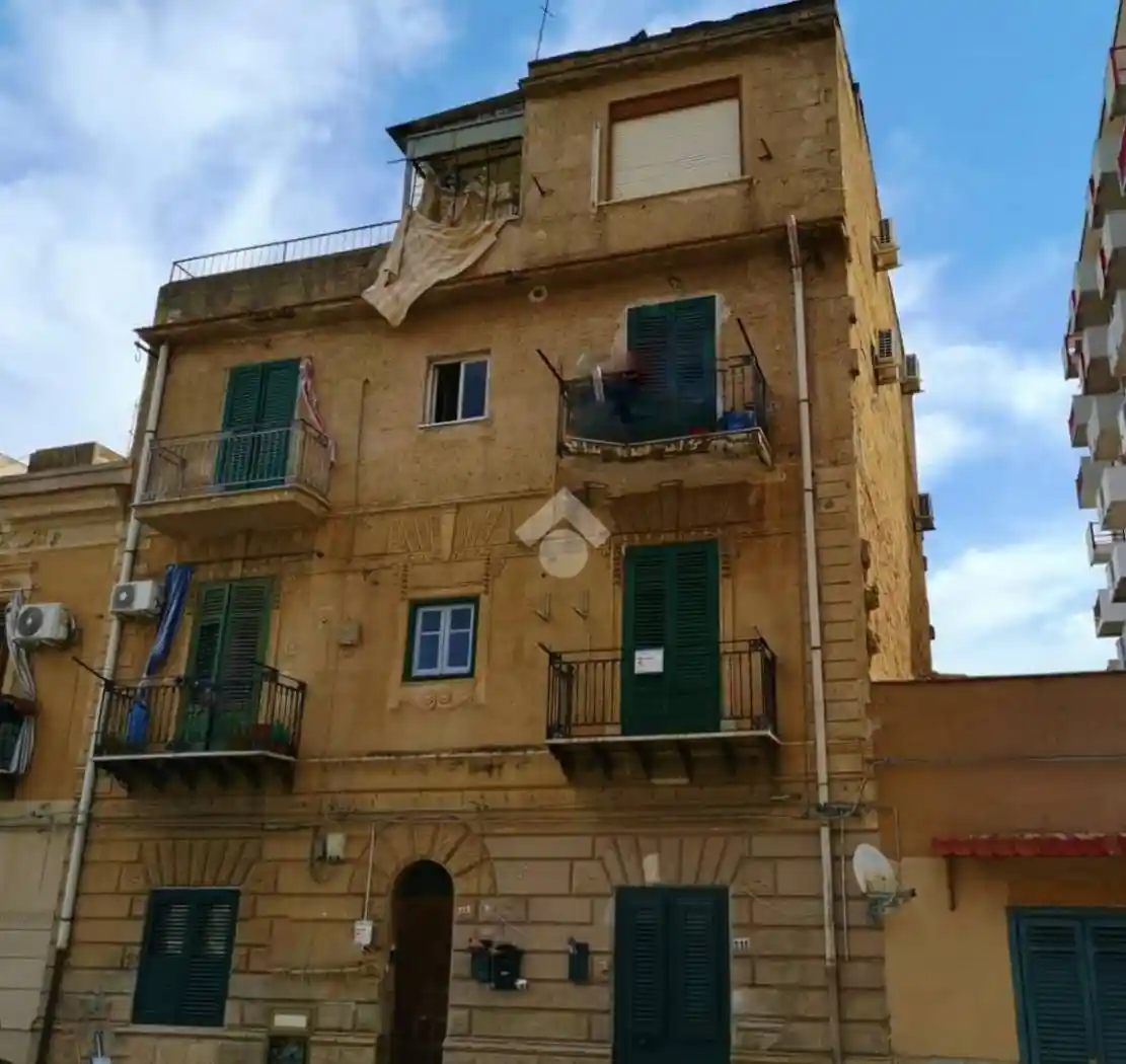 Appartamento in vendita a Palermo