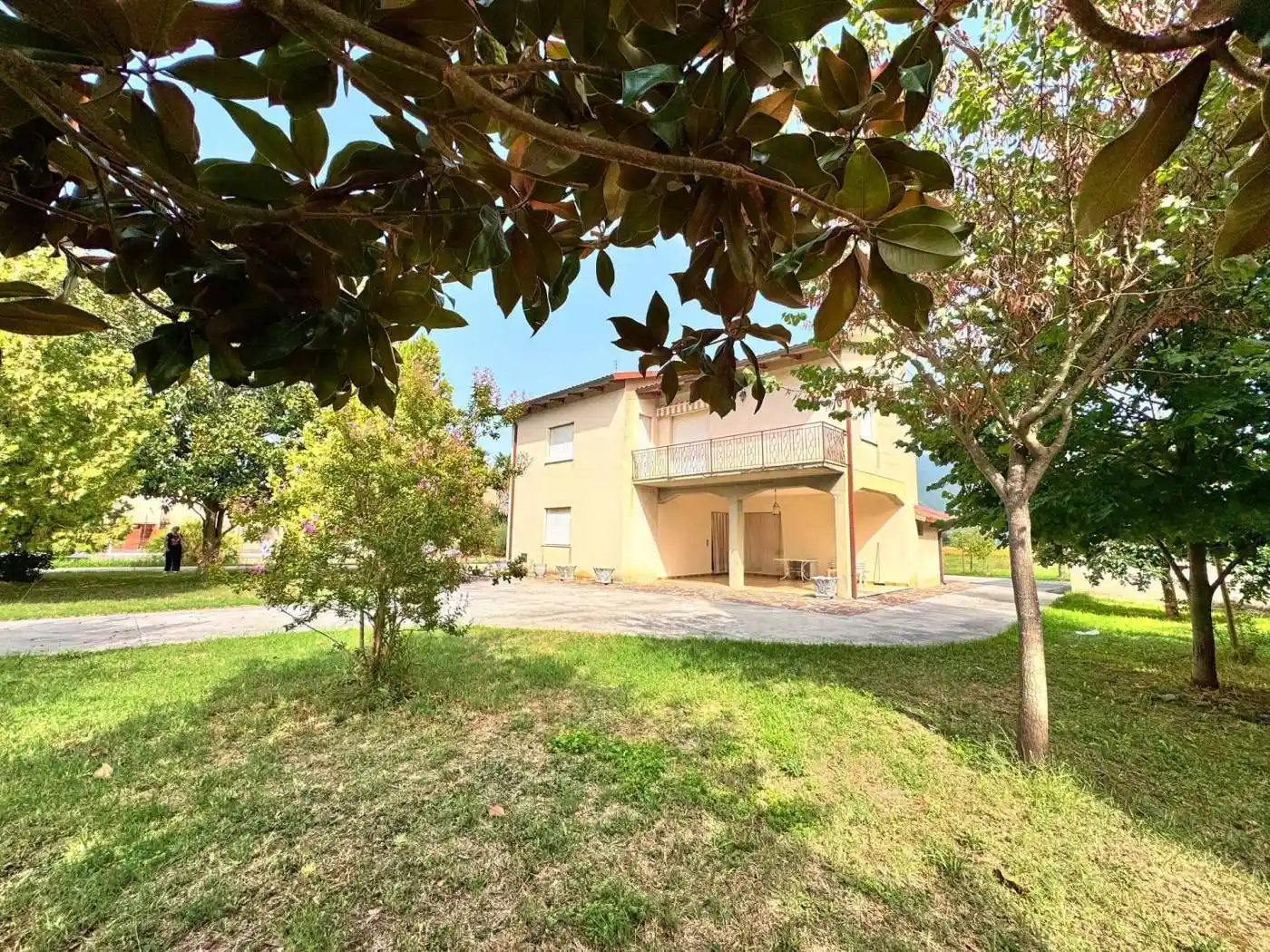 Casa indipendente in vendita a Trevi