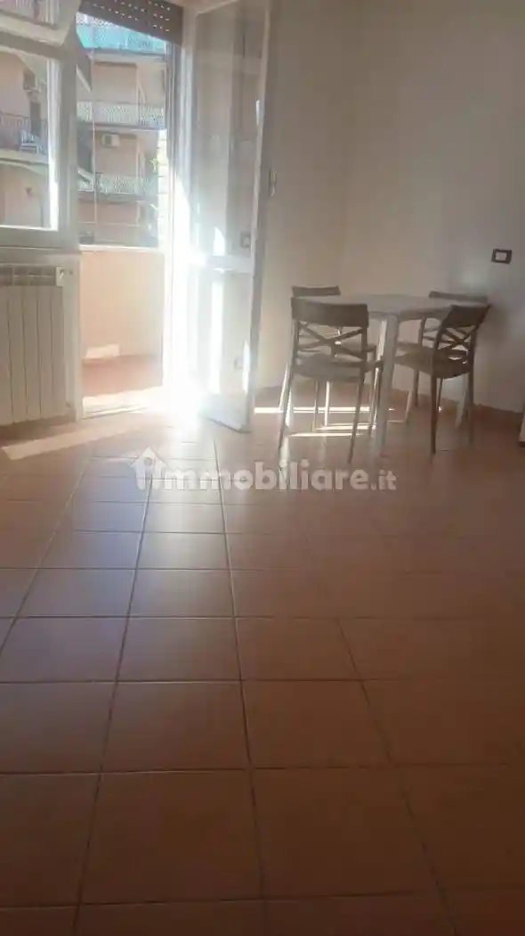 Appartamento in affitto a Ladispoli