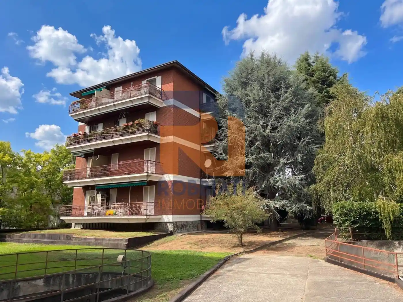 Appartamento in vendita a Pavia
