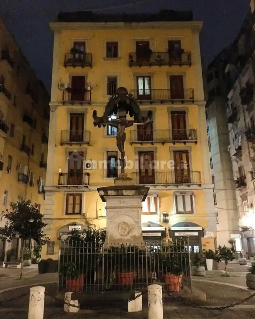 Appartamento in affitto a Napoli
