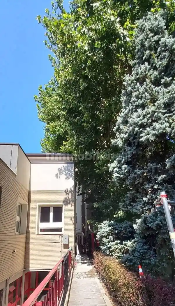 Casa indipendente in affitto a Milano