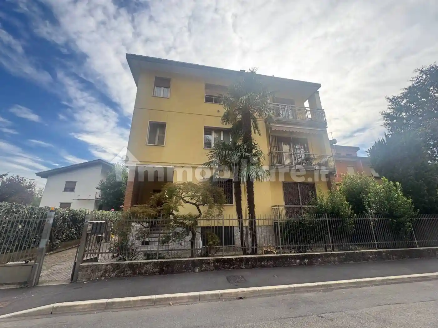 Appartamento in affitto a Bollate