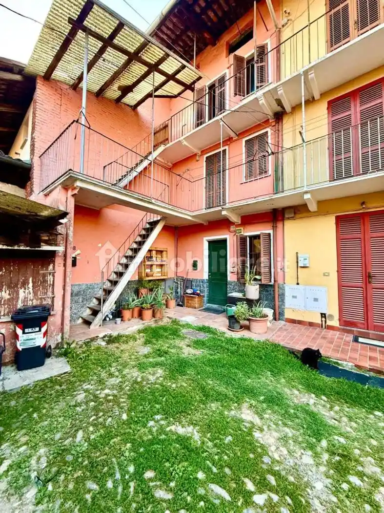 Casa indipendente in vendita a Gaglianico