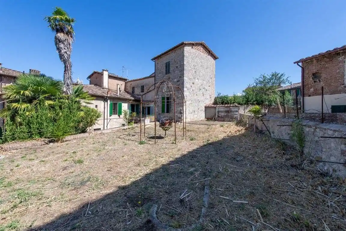 Appartamento in vendita a Siena