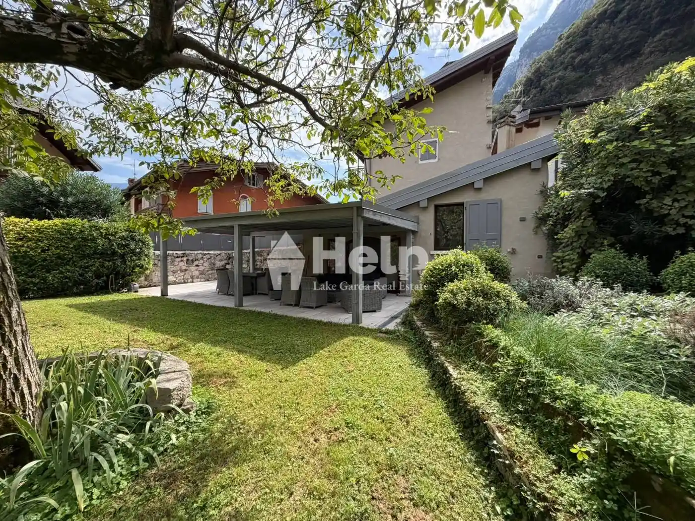 Casa indipendente in vendita a Riva del Garda