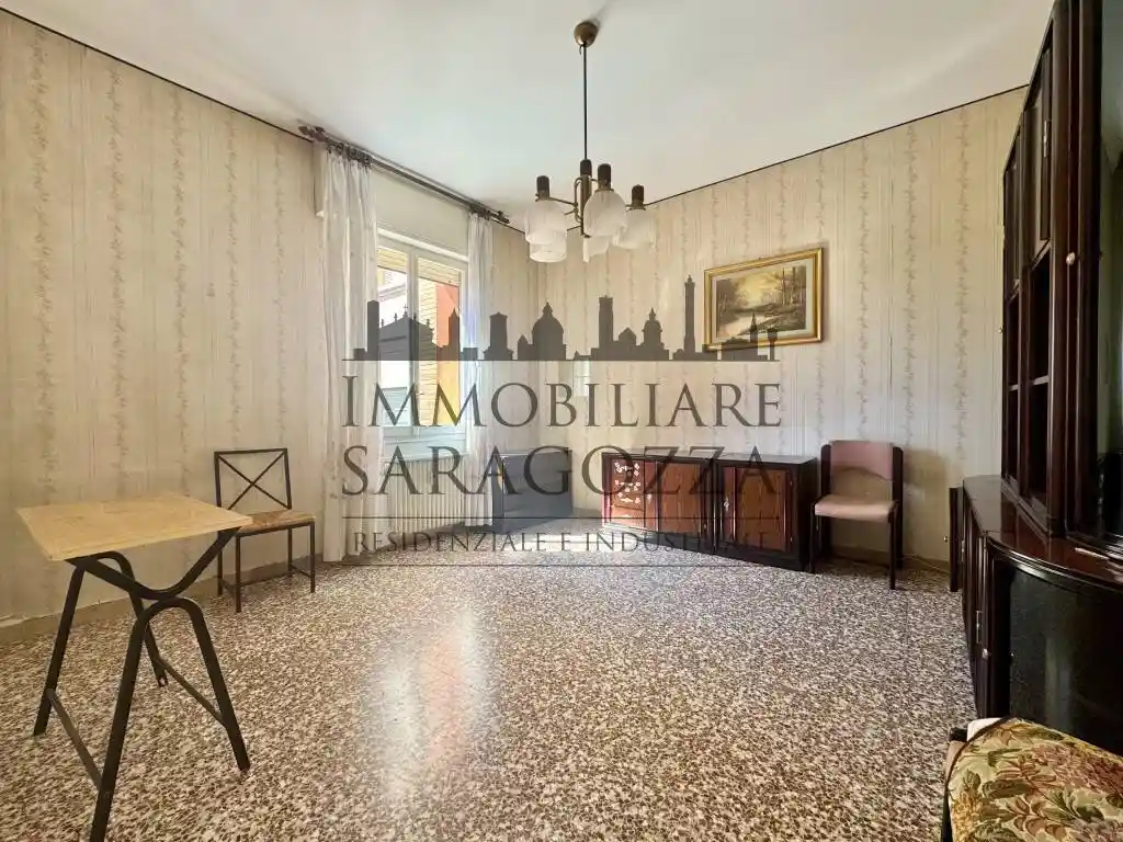 Appartamento in vendita a Bologna