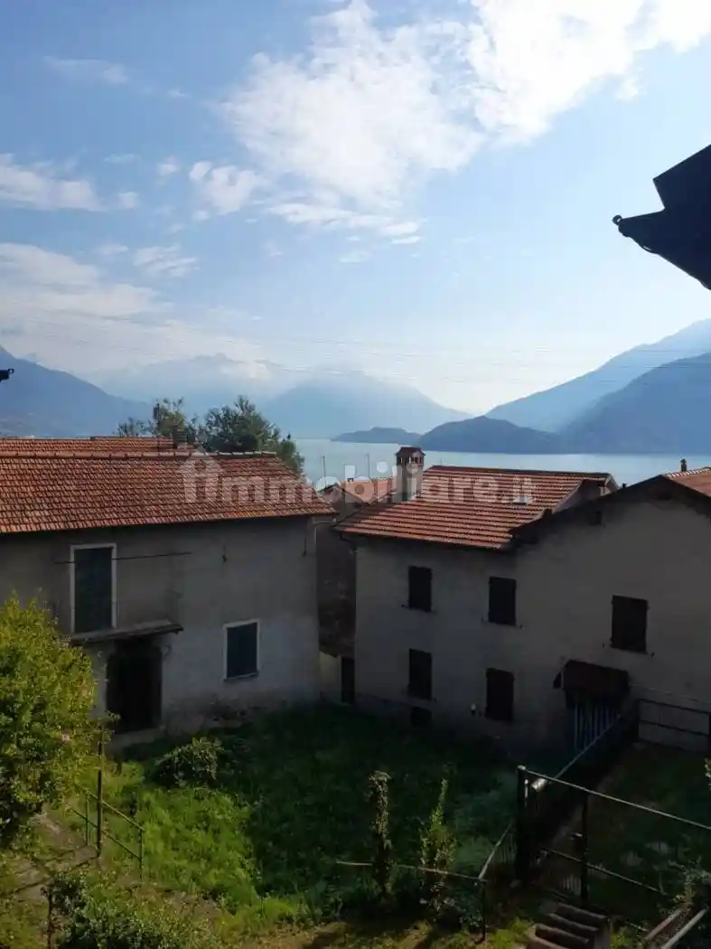 Casa indipendente in vendita a Musso