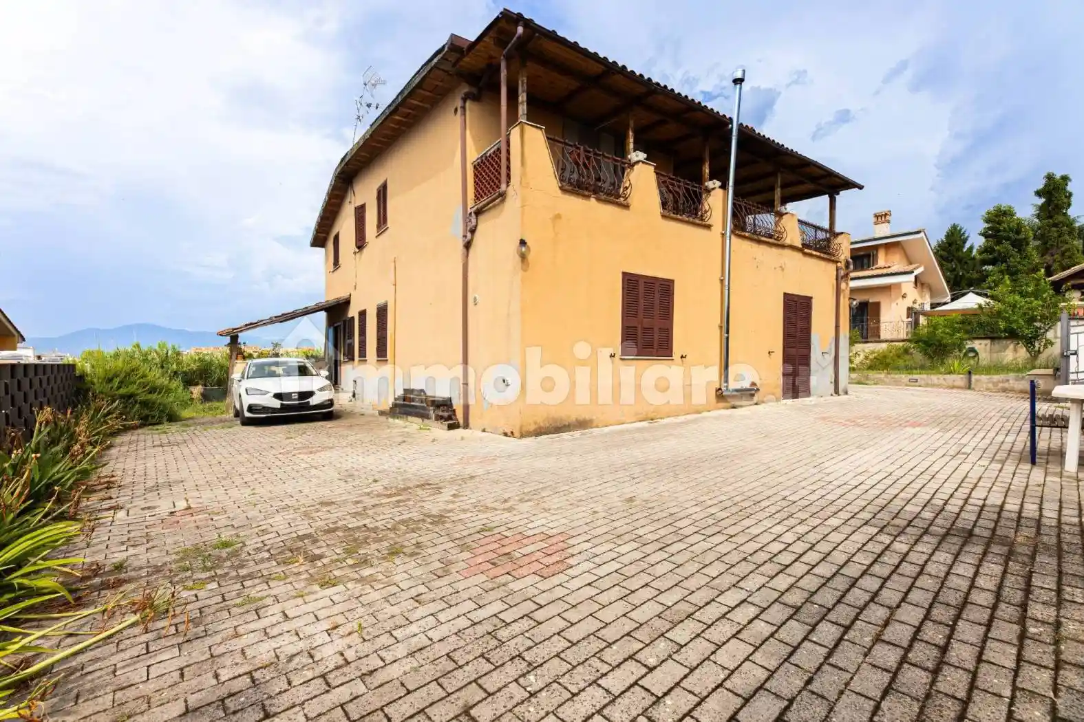 Villa in vendita a Guidonia Montecelio