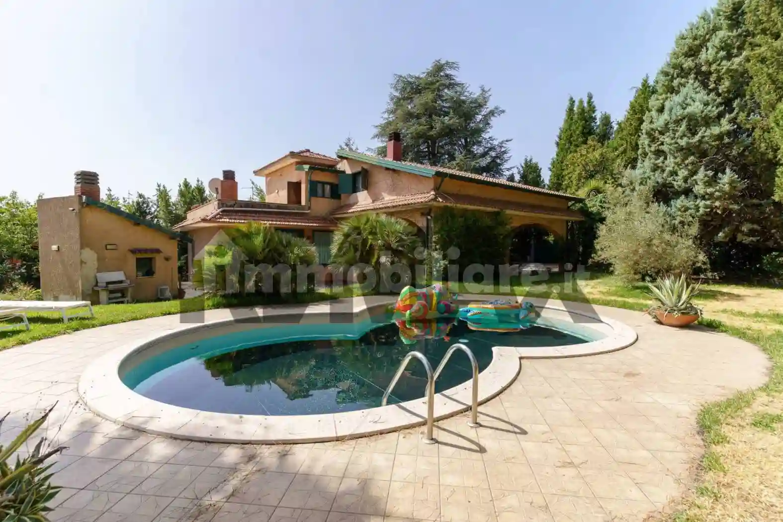 Villa - foto 2
