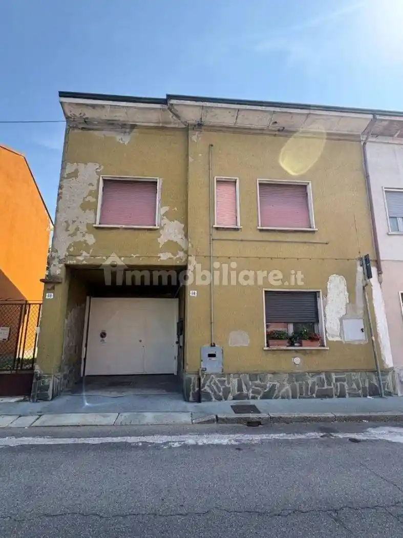 Appartamento in vendita a Legnano