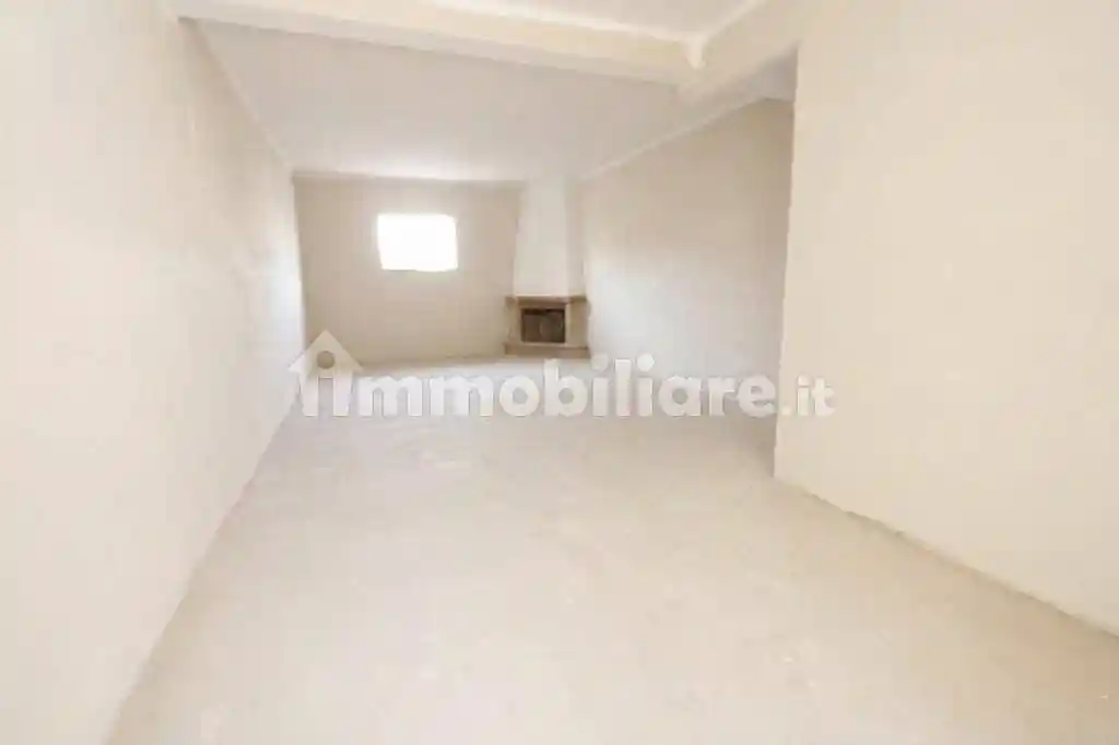 Appartamento in vendita a Cascina