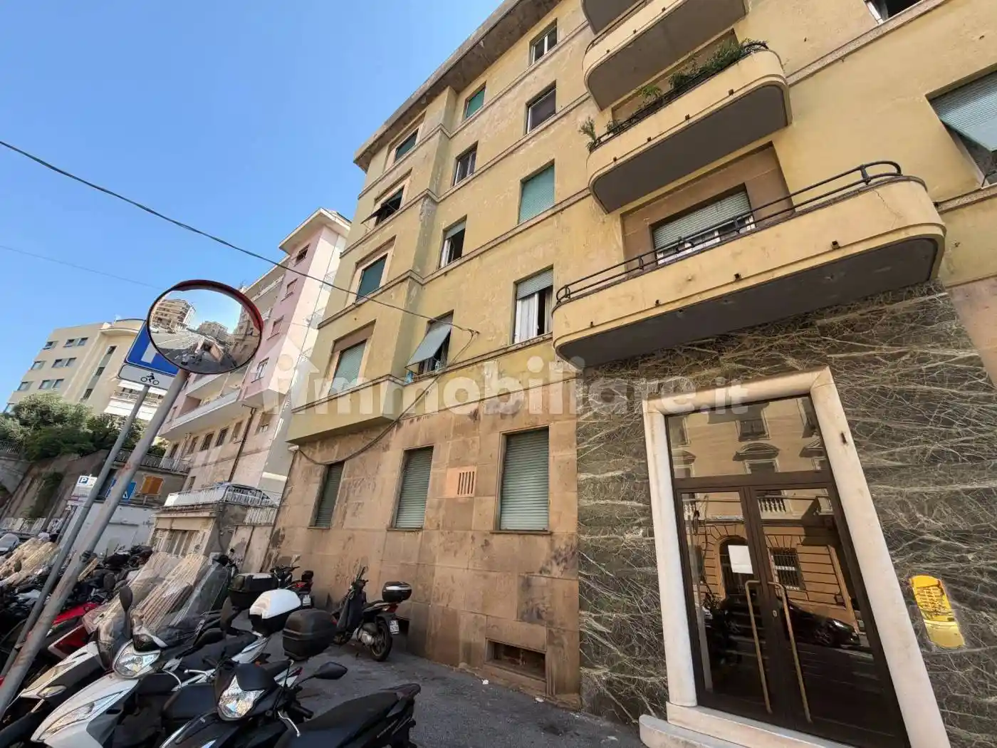 Appartamento in affitto a Genova
