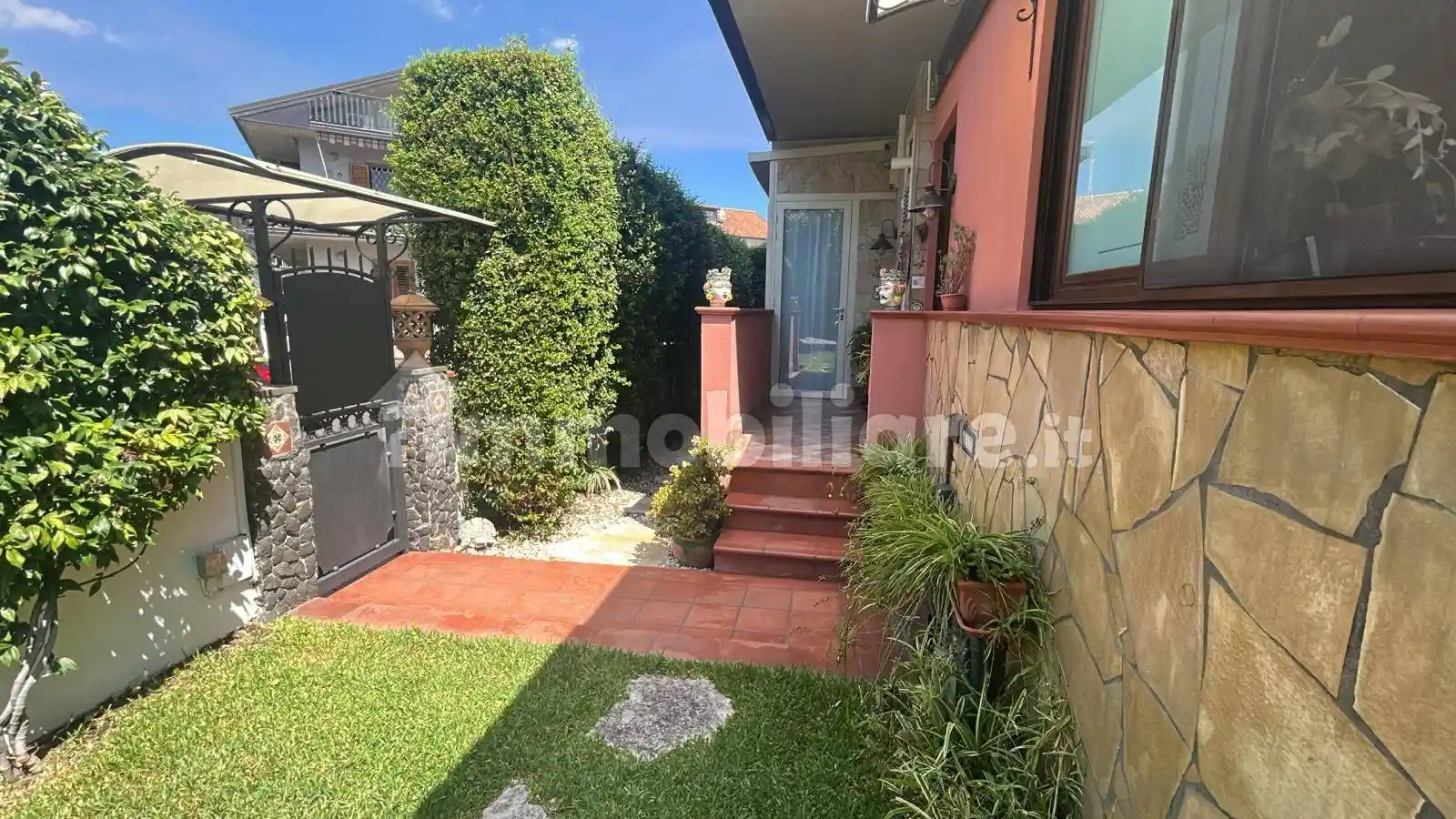 Appartamento in vendita a Aci Sant'Antonio