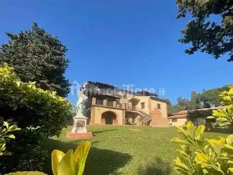 Rustico - Casale in vendita a Guardistallo