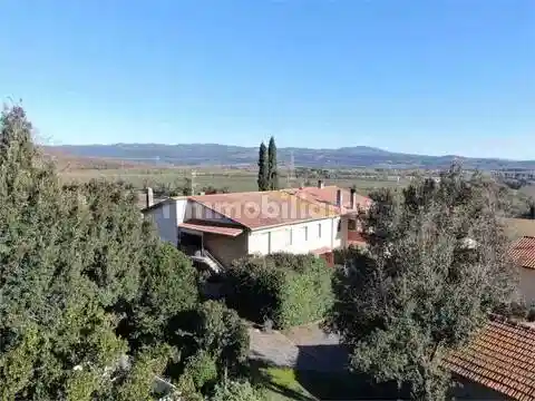 Rustico - Casale in vendita a Gavorrano