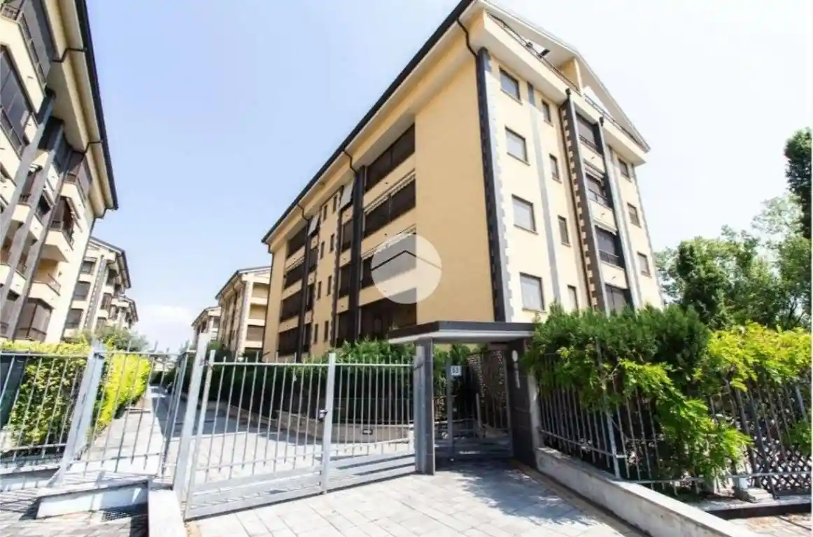 Appartamento in vendita a Rozzano