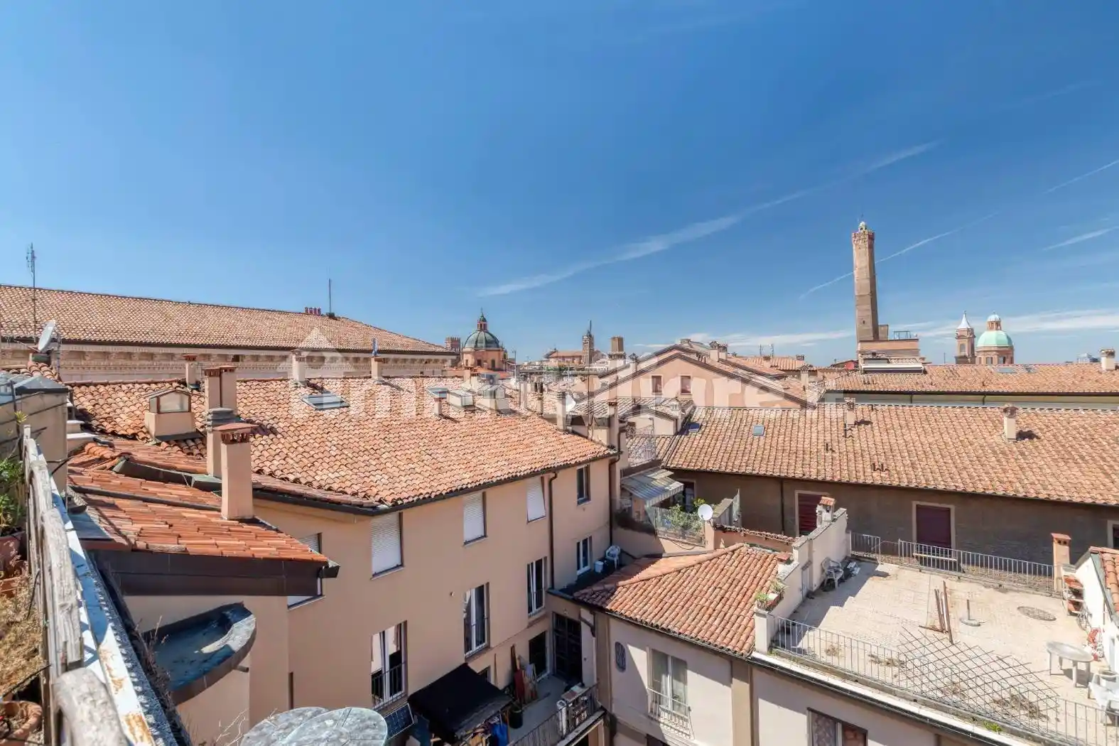 Appartamento in vendita a Bologna
