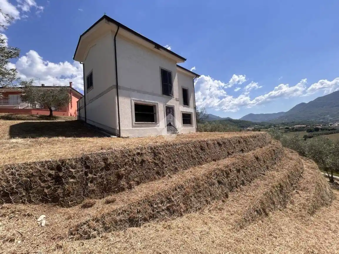 Casa indipendente in vendita a Picinisco