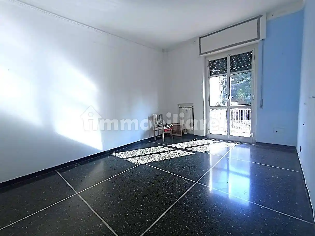 Appartamento in vendita a Genova