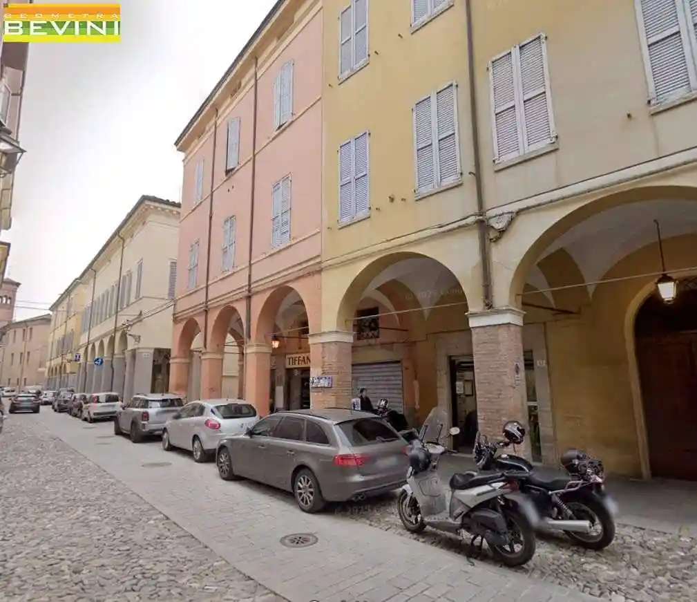 Appartamento in vendita a Modena