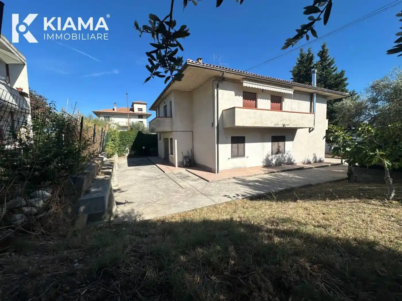 Villa in vendita a Bellante